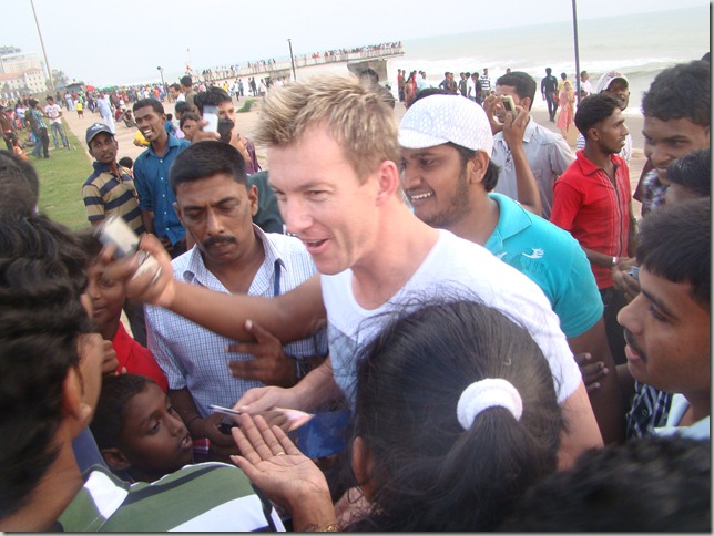 Brett Lee In Colombo With His Fans