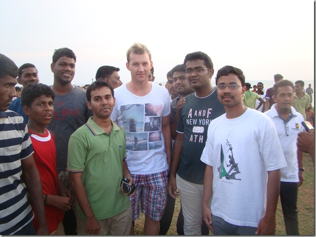 Praveen Kumar with Brett Lee 