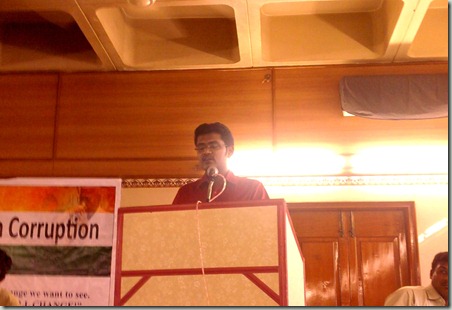 praveen speaking at India Against corruption, Salem