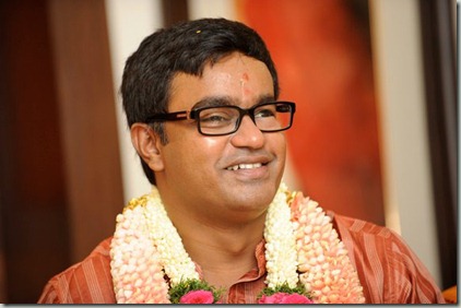 selvaraghavan kana kaanum kaalangal vikatan article